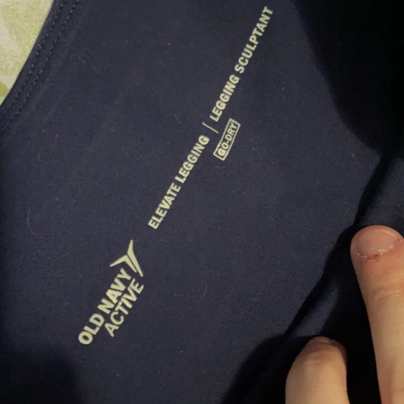 Women’s old navy leggings - Picture 2 of 2